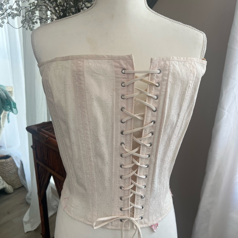 Gorgeous Vintage Charmode Sears cotton light pink floral embroidery in fabric